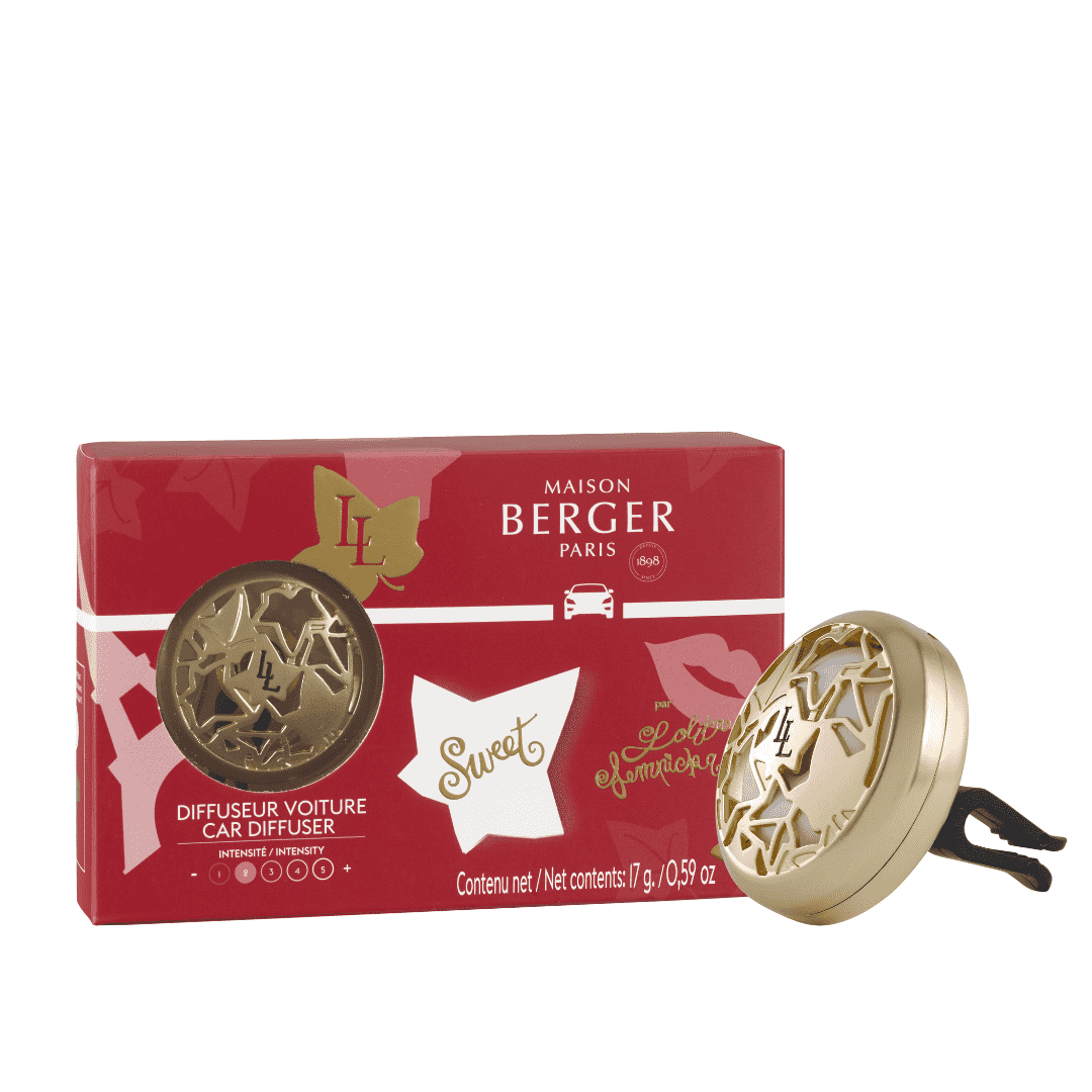 Protege tu coche de olores indeseados mientras lo perfumas con el difusor ambientador para coche Pomelis con aroma Lolita Lempicka Sweet de Maison Berger
